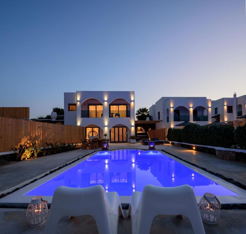 Amor Hideaway Villas Fira  Zewnętrze zdjęcie