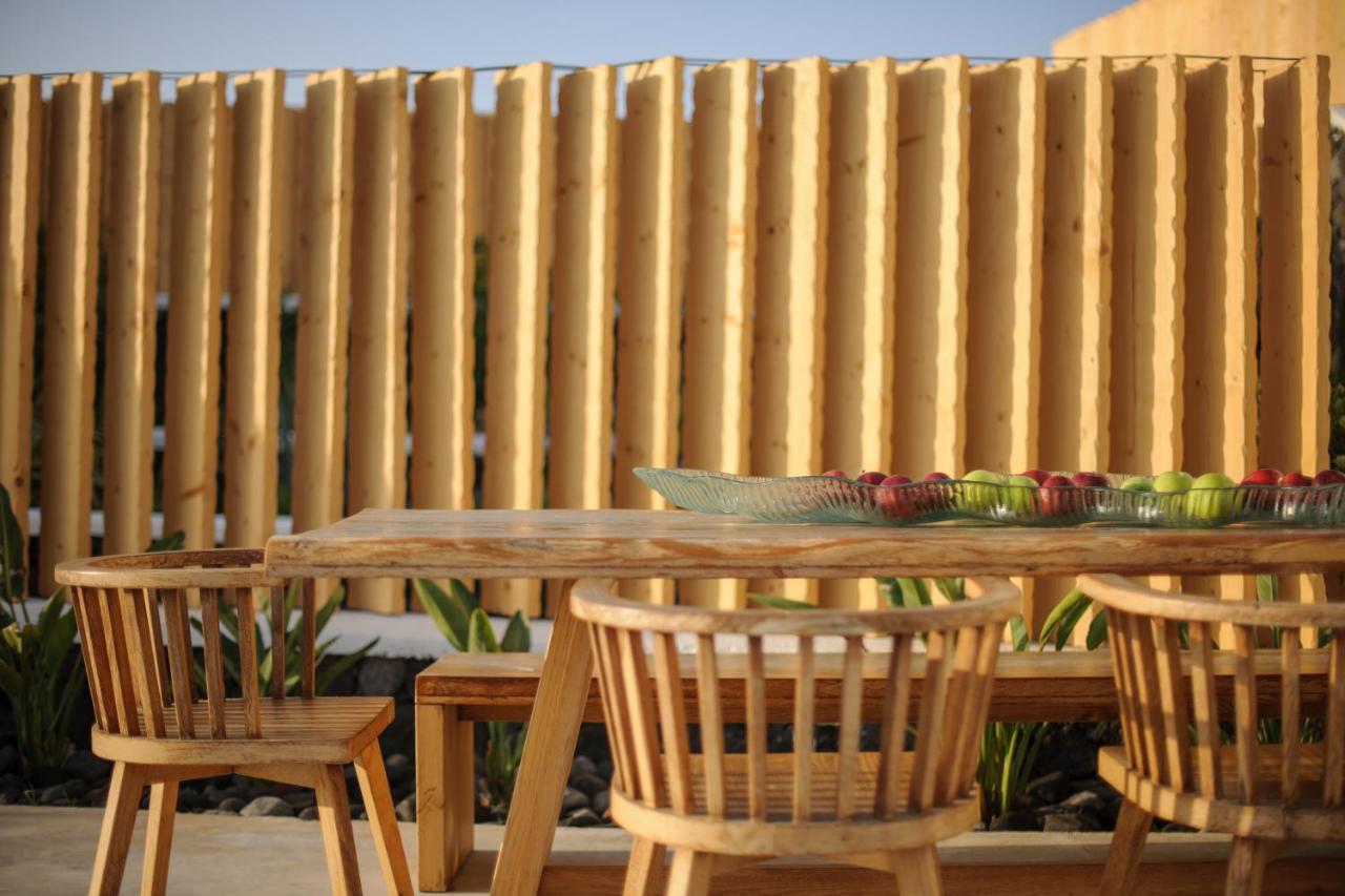 Amor Hideaway Villas Fira  Zewnętrze zdjęcie