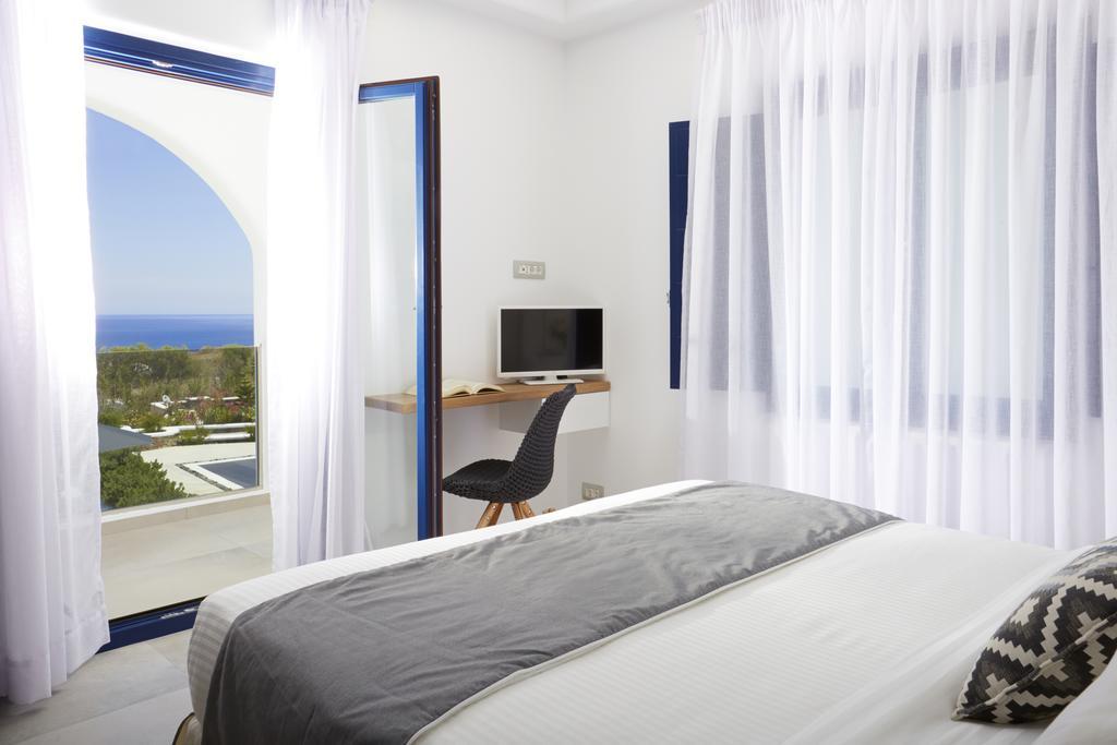 Amor Hideaway Villas Fira  Zewnętrze zdjęcie